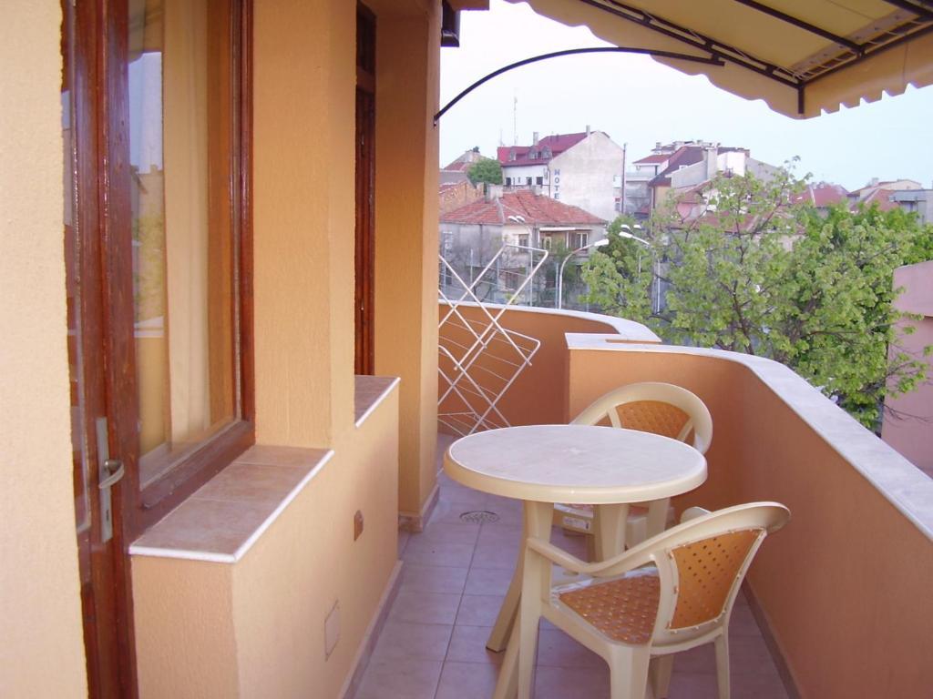 Hristovi Apartments & Studios Pomorie Chambre photo