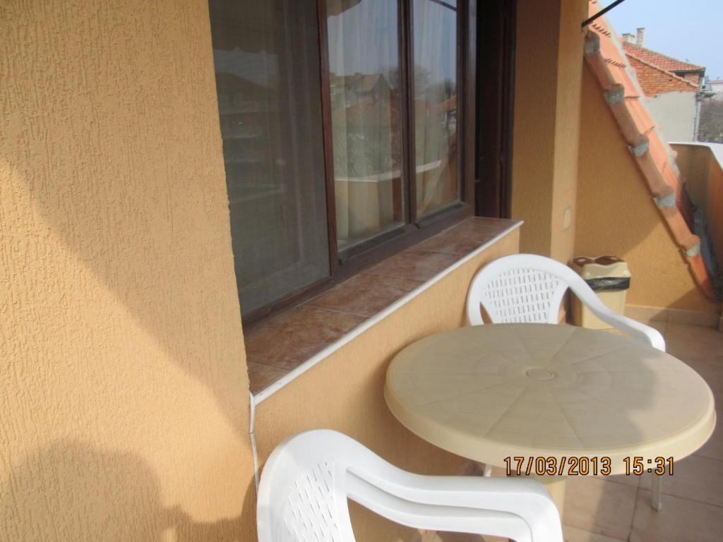 Hristovi Apartments & Studios Pomorie Chambre photo