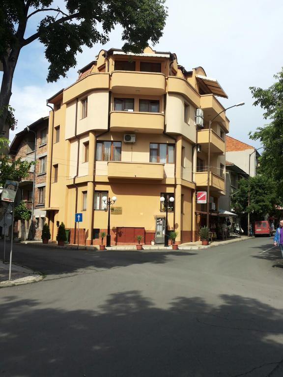 Hristovi Apartments & Studios Pomorie Extérieur photo
