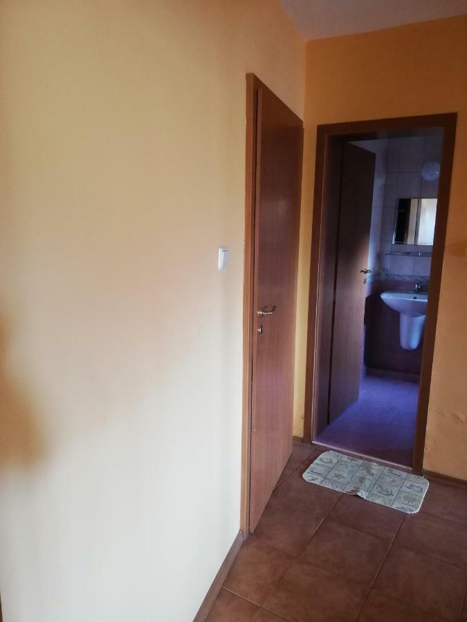 Hristovi Apartments & Studios Pomorie Extérieur photo